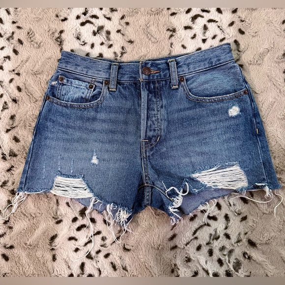 WE THE FREE Sofia Shorts Denim Cut-Off Mid Rise Distressed Button Fly Women's 25 - Picture 2 of 9